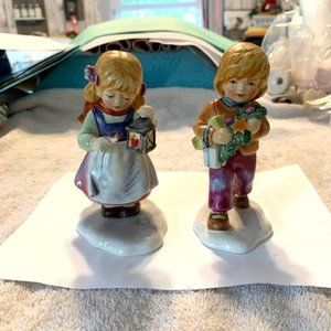 Rare 1984 Holiday Goebel LORE Girl & Boy Figures